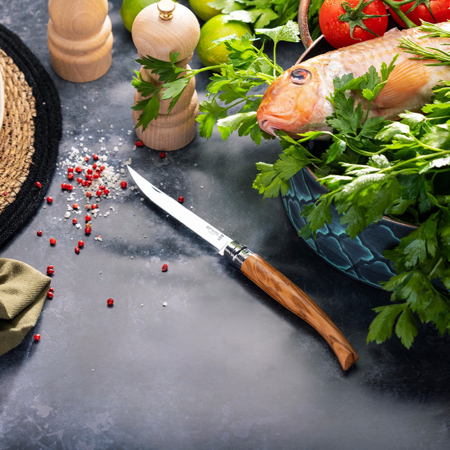 Opinel Effilé Olive N°12 closing knife 12 cm, 002564