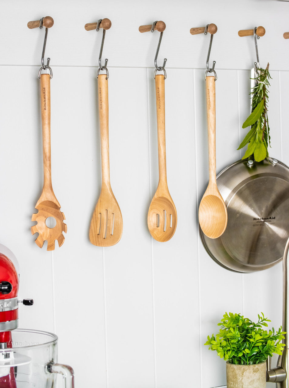 KitchenAid wooden cooking spoon, KQR704OHE