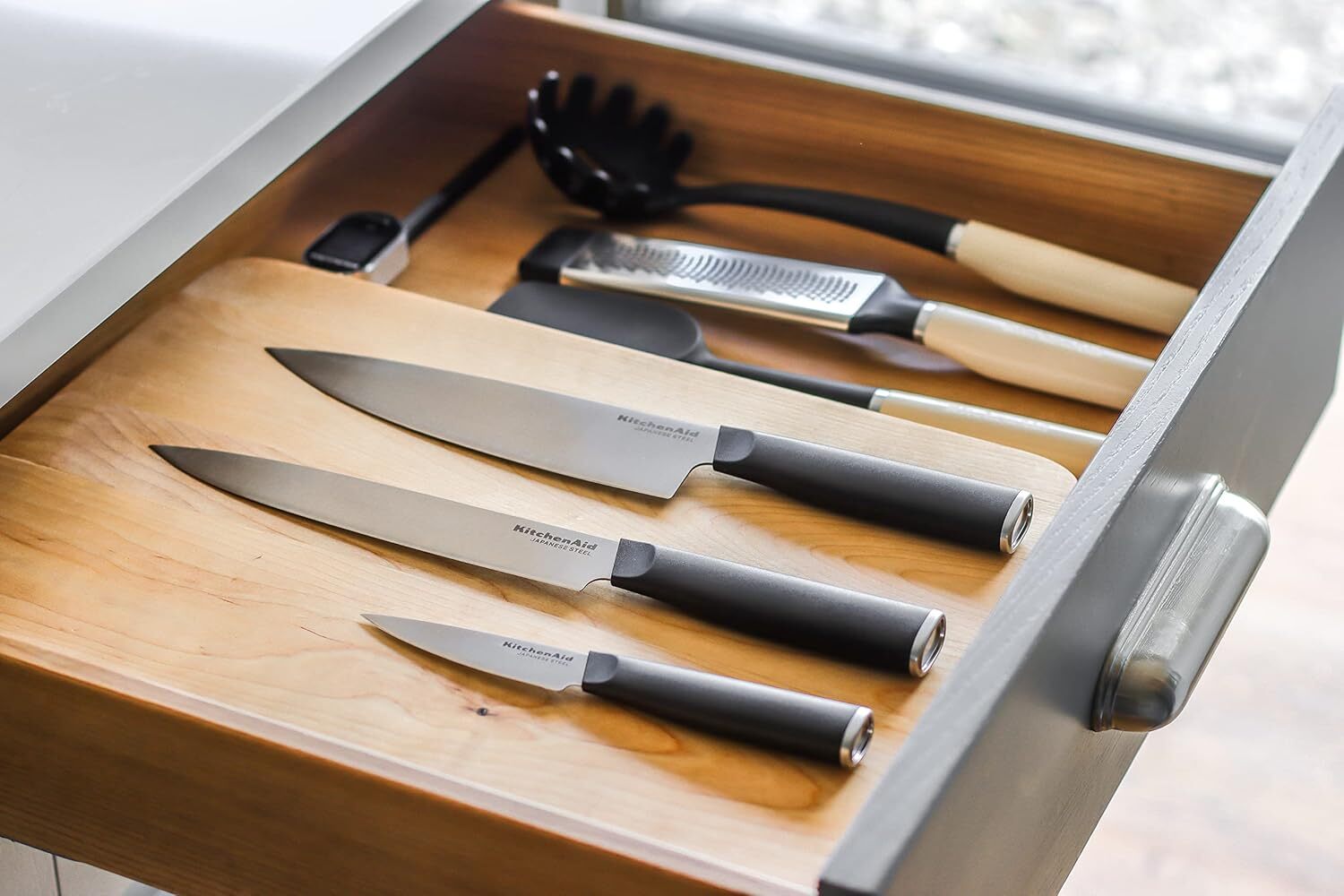 KitchenAid Classic set of 3 knives, chef's, utility and skewer, KEG3PTHEOHOBA