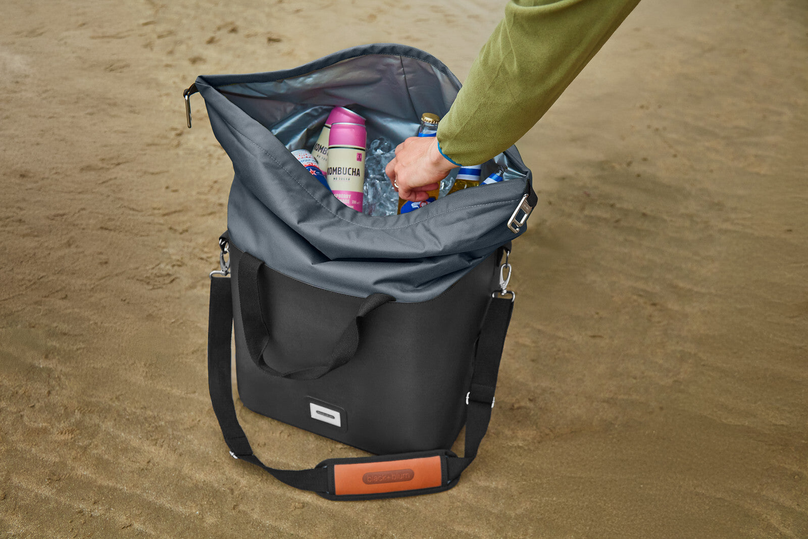 Black+Blum cooler bag 25 l, slate, LIC021