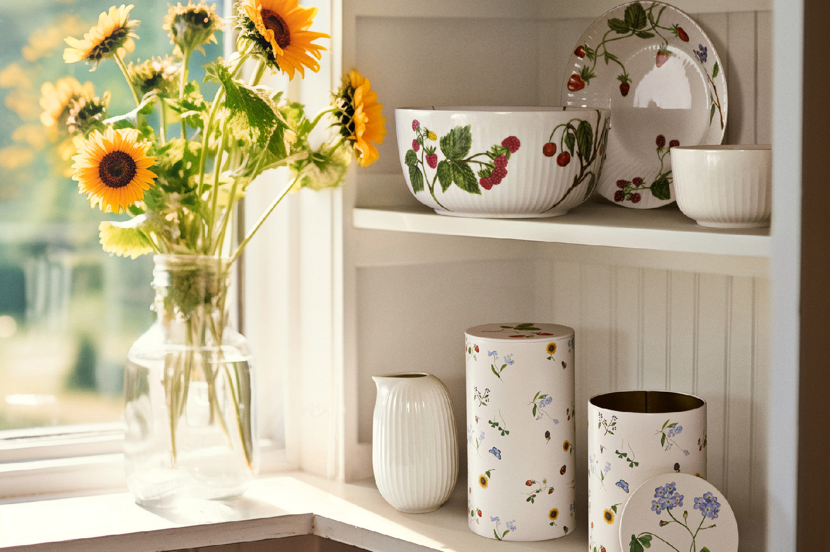 Kähler Hammershoi Summer tin storage box 14.5 cm, symphony, 693031