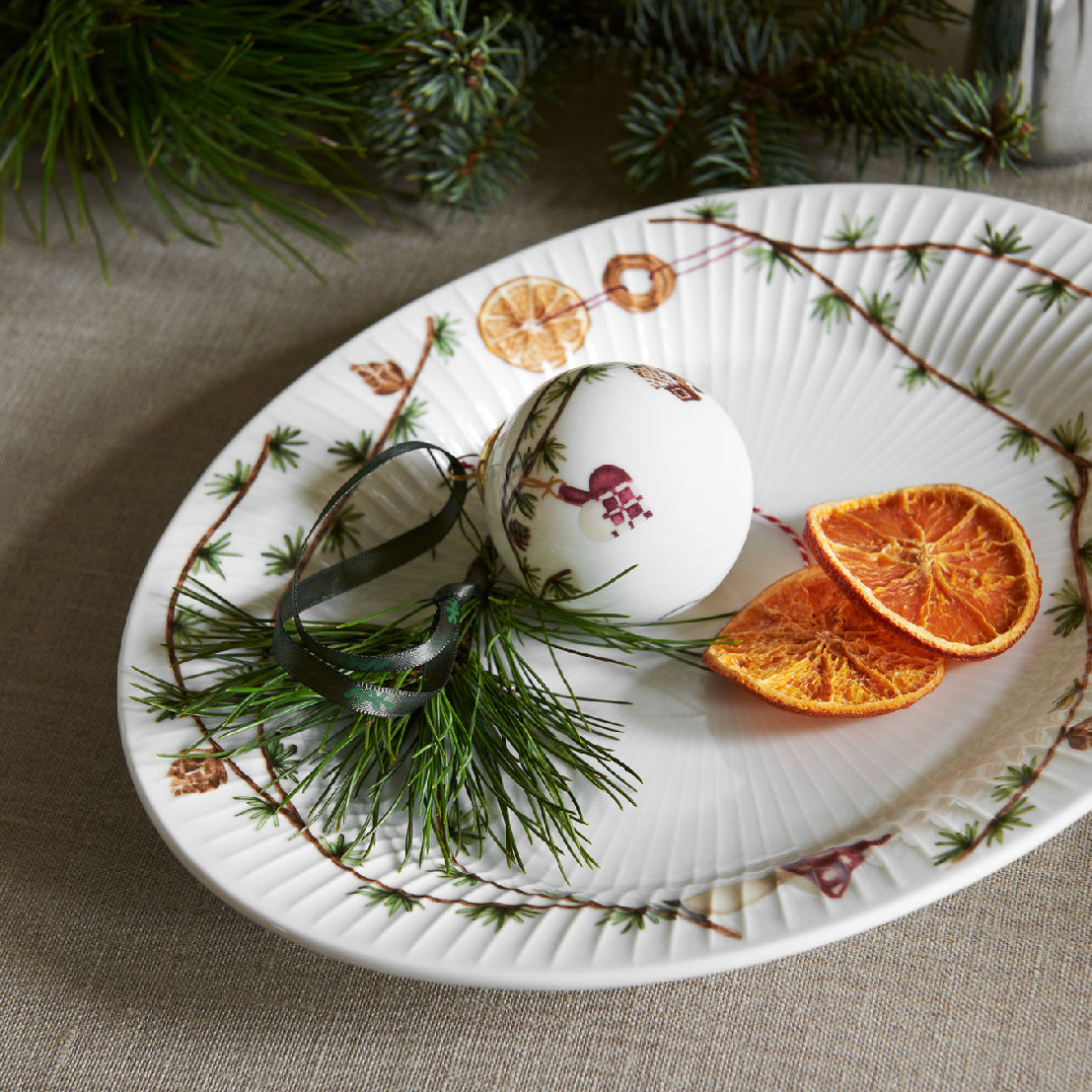Kähler Hammershoi Christmas oval serving plate 28.5 x 22.5 cm, white, 690112
