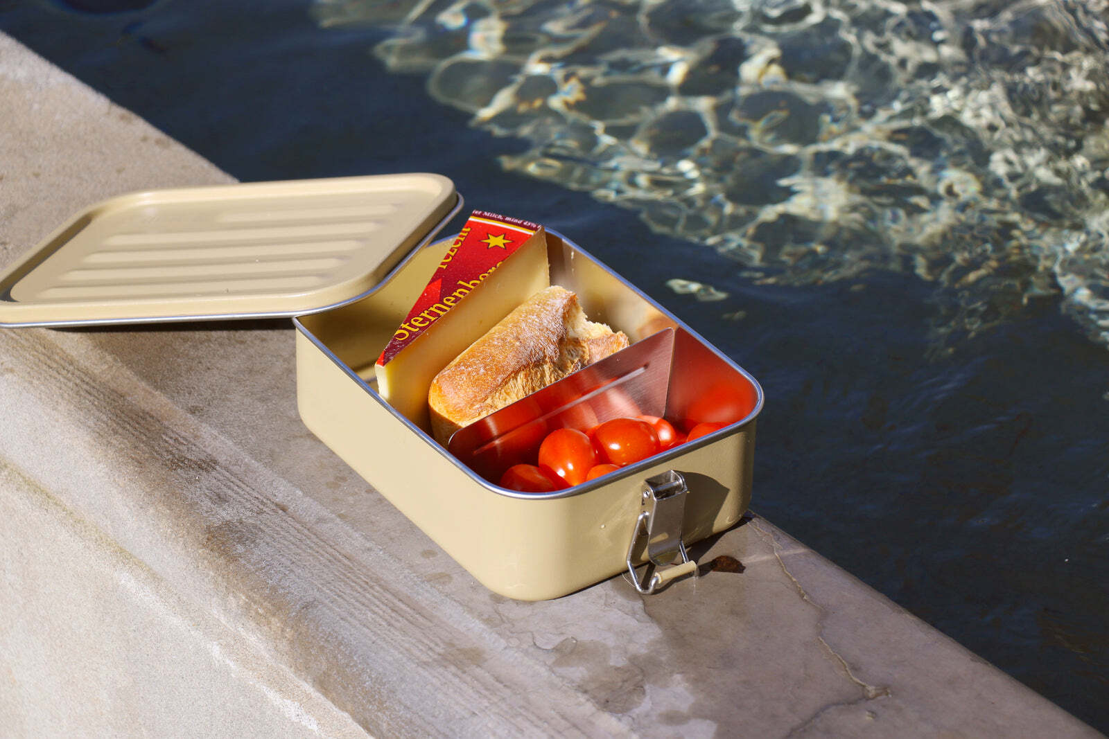 Sigg Gemstone lunch box 1.1 l, caramel sand, 6171.40