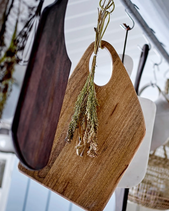 Kitchen cutting board