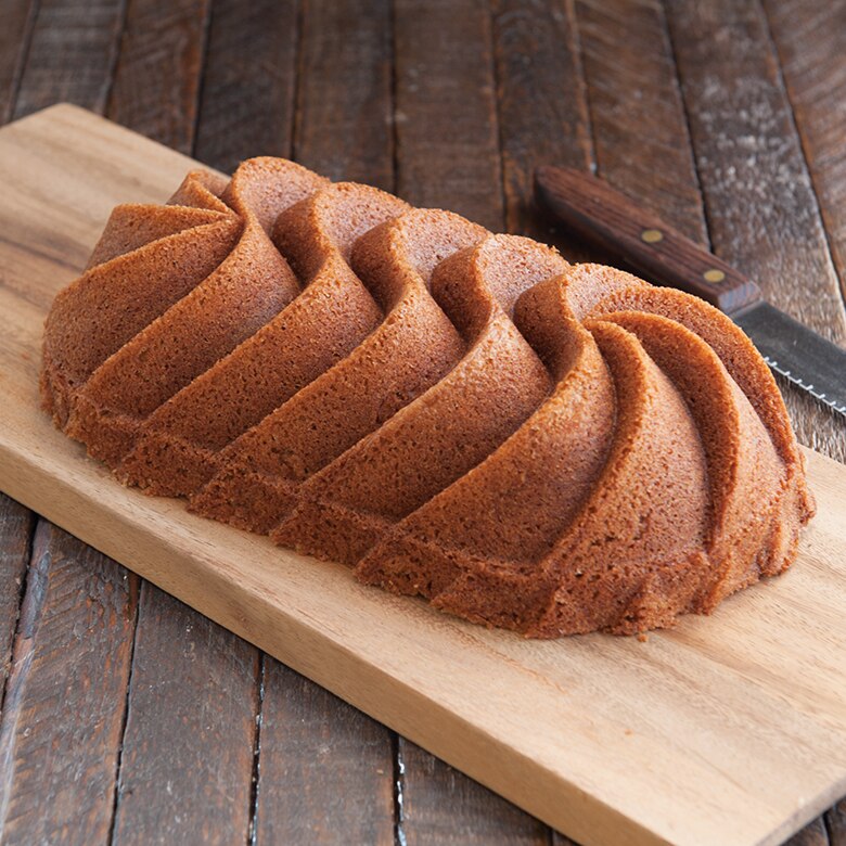 Nordic Ware Heritage Bishop's Bread Mold, 6 cup graphite, 90377