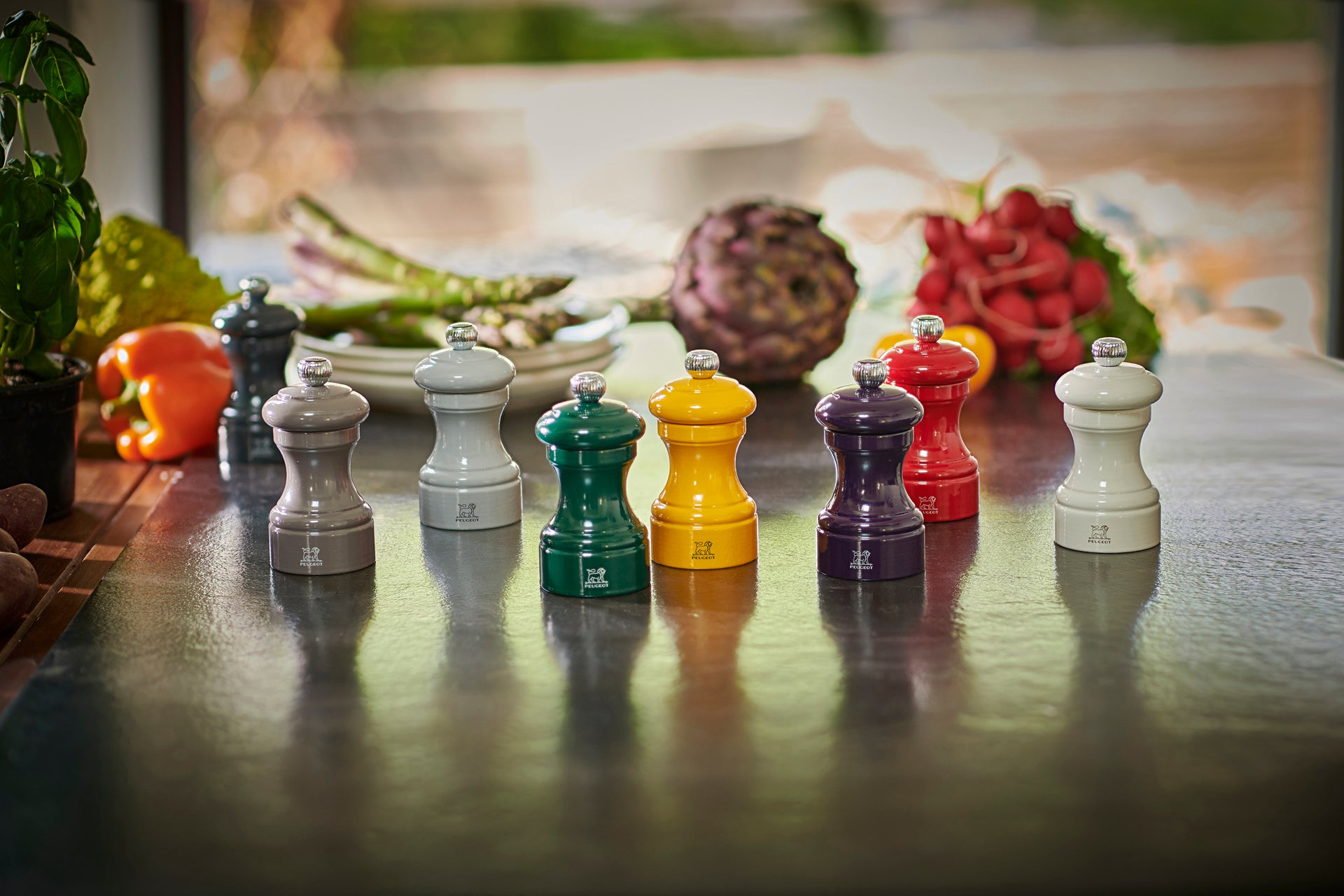 Peugeot Bistrorama pepper mill, forest green, 42066