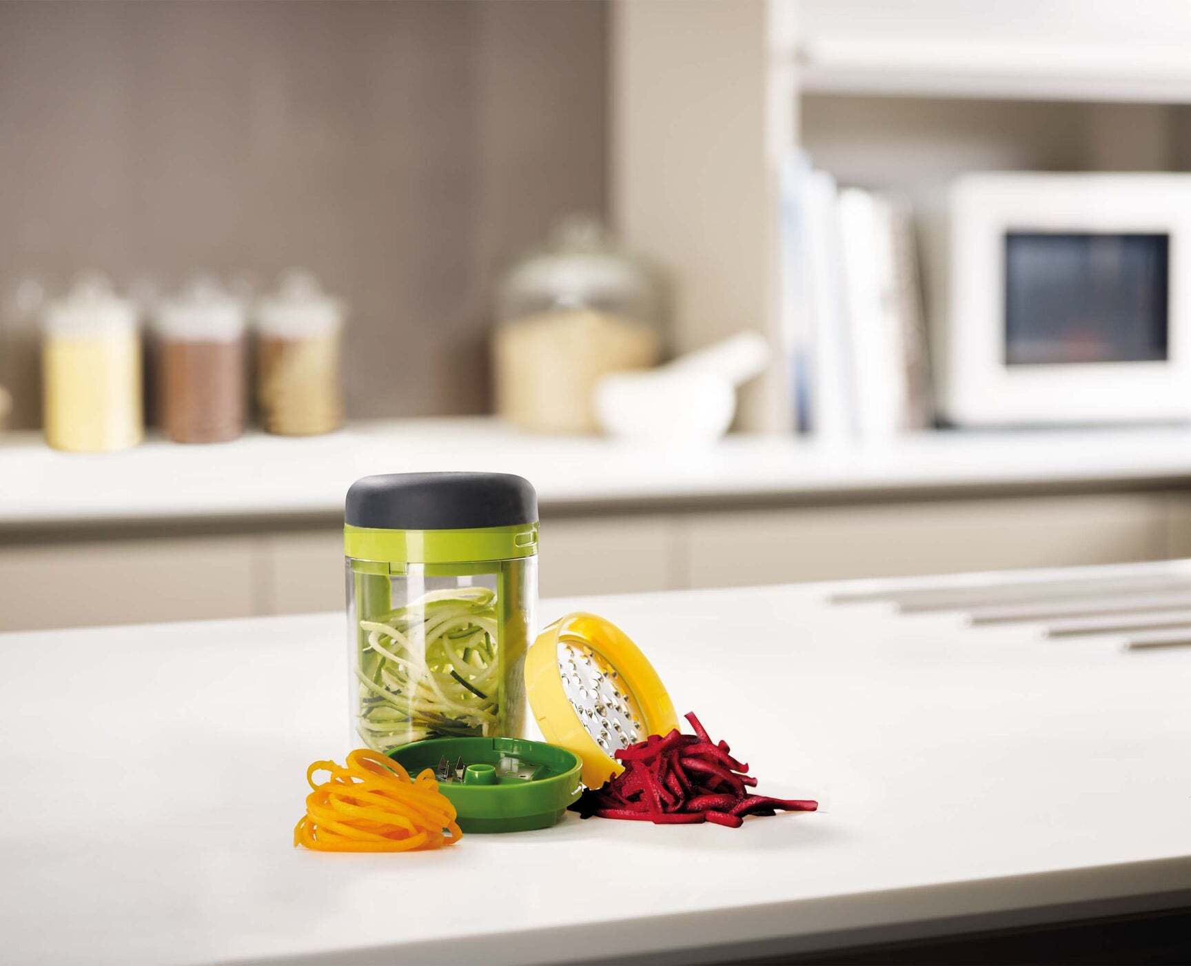 Joseph Joseph Spiro spiralizer with tray, green, 20105