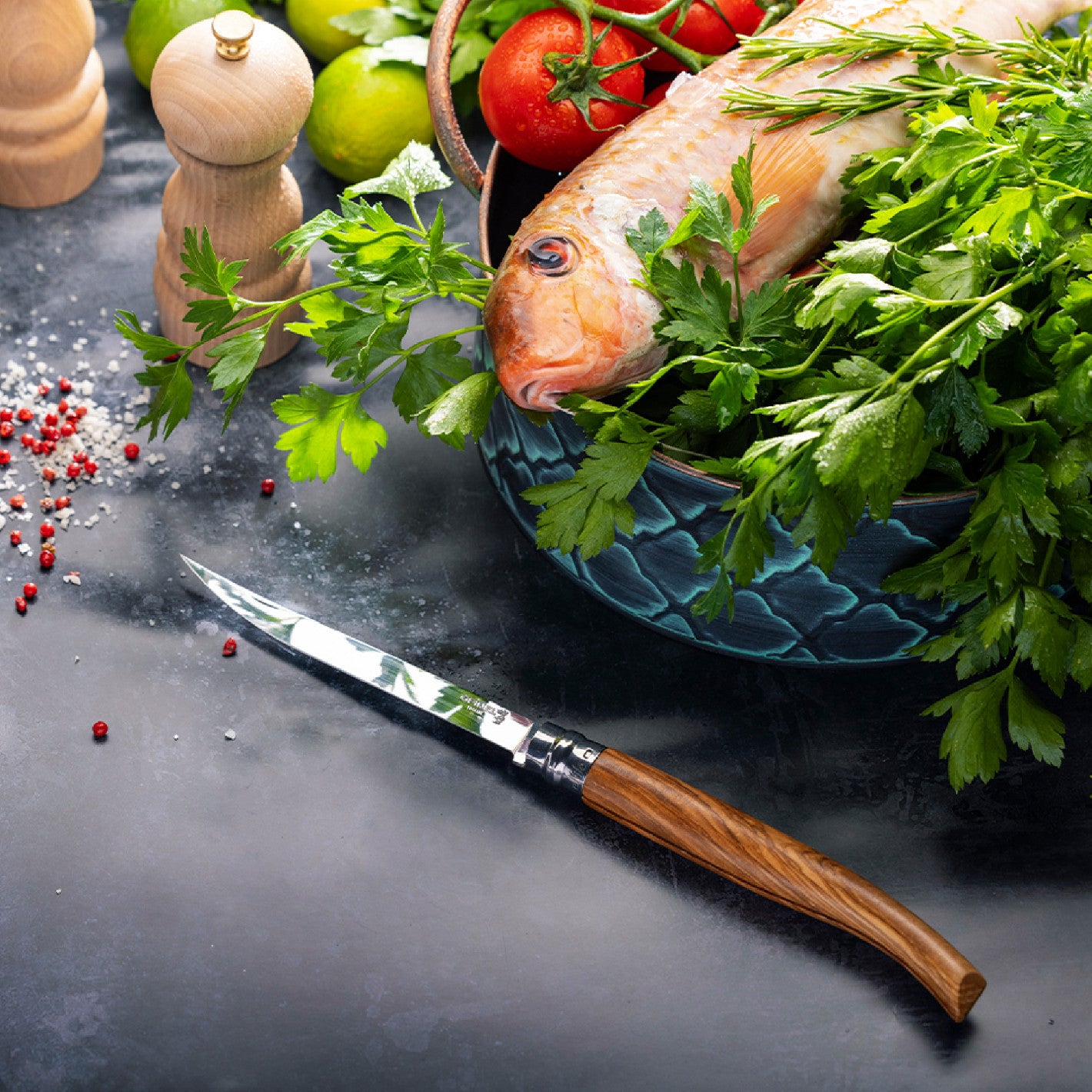 Opinel Effilé Olive N°15 closing knife 15 cm, 002608